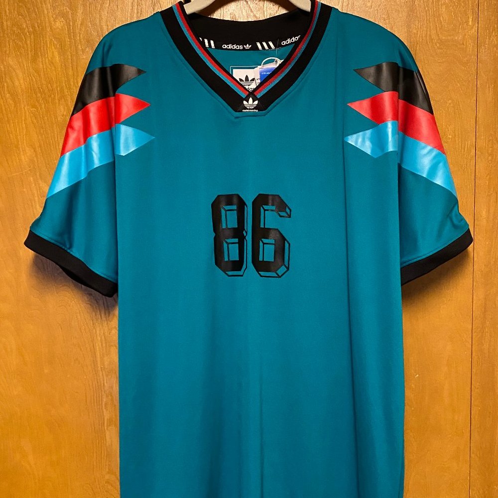 adidas skate Silas 86 jersey
